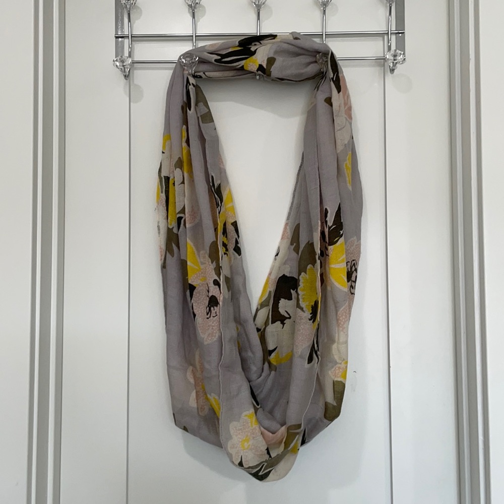 Scarf